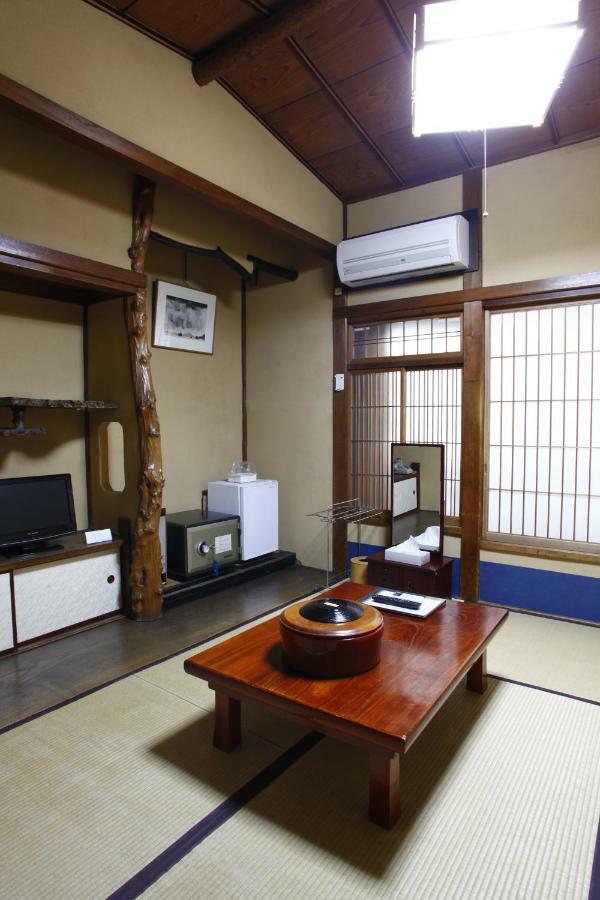 Homeikan Honkan / Daimachi Annex Ryokan (tradycyjny japoński pensjonat lub zajazd) 3*